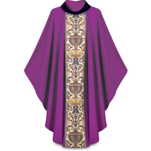 Gothic Chasuble – 2749